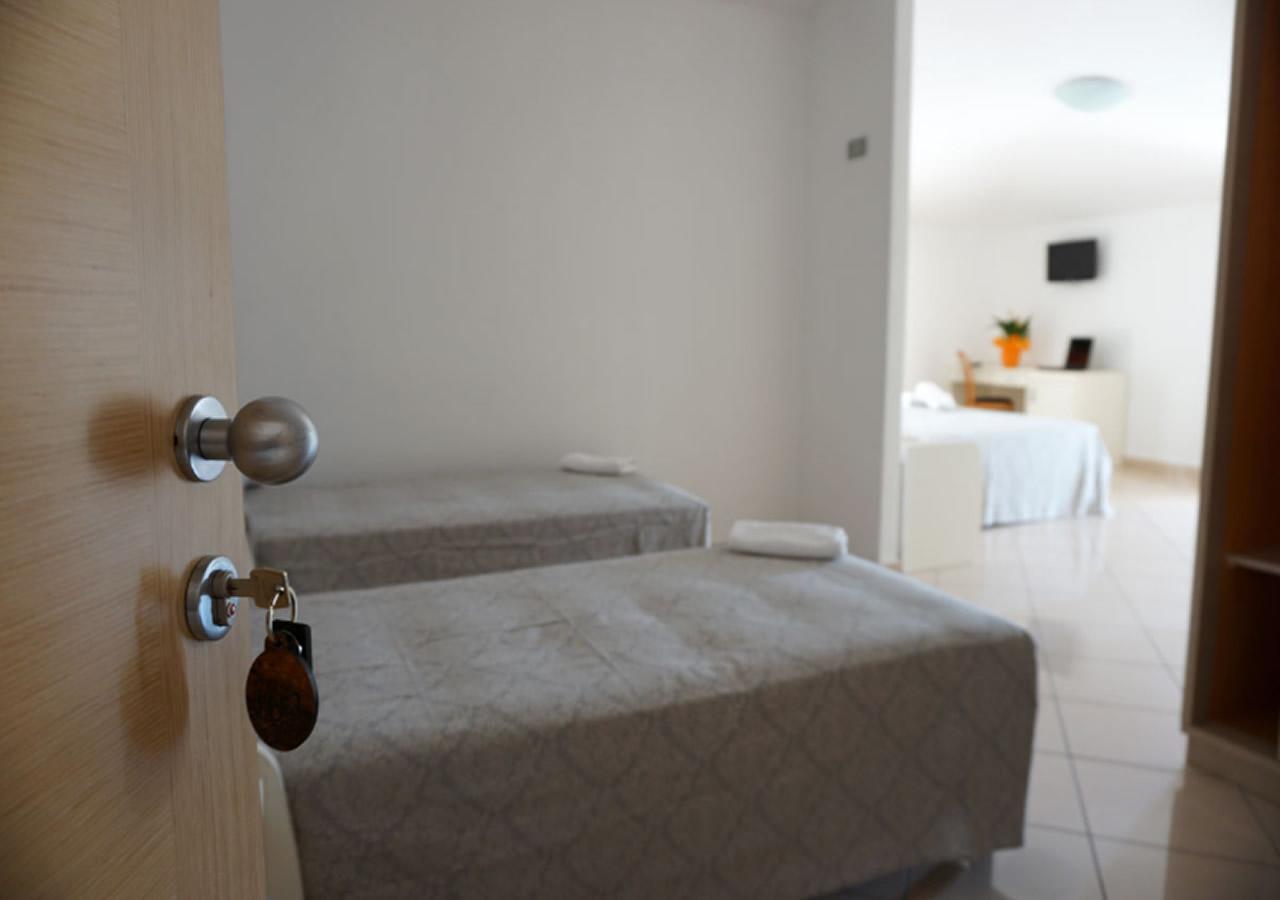 Hotel Croccia Accettura Kültér fotó